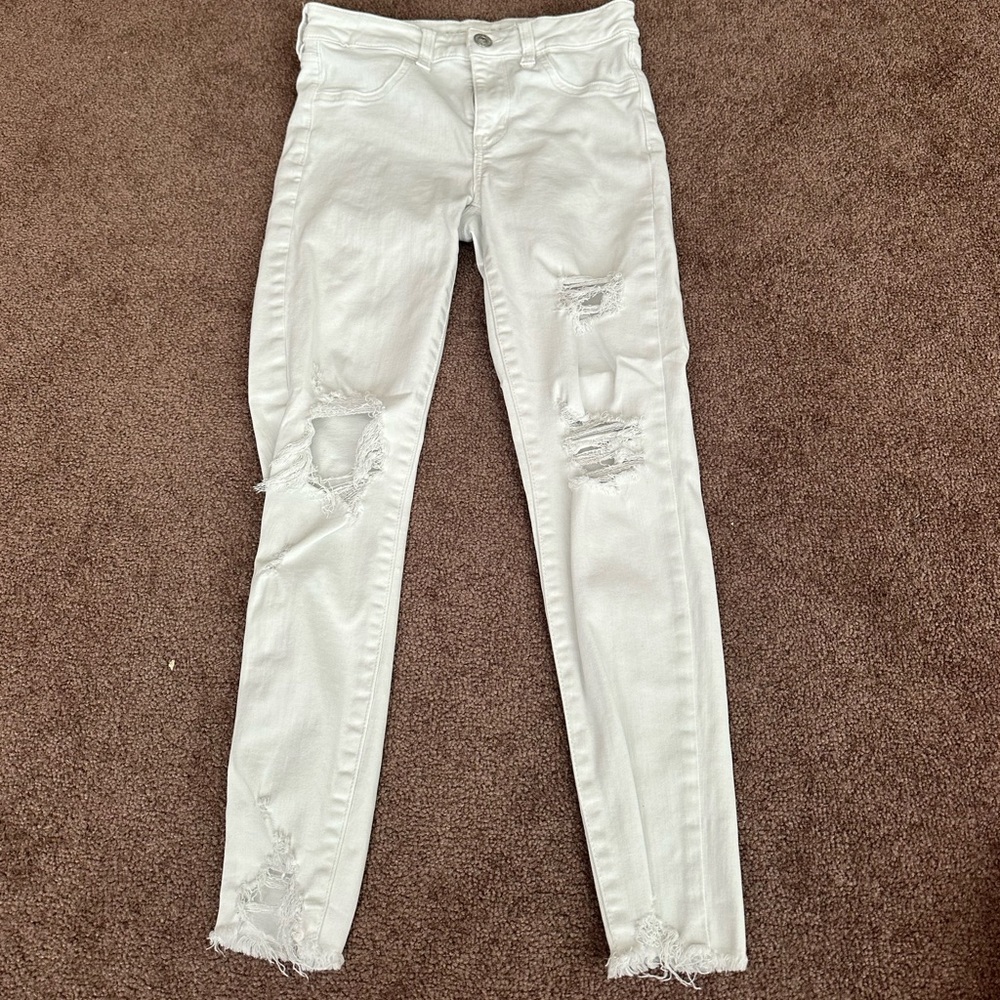 white american eagle jeans